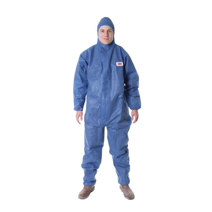 3M Disposable Protective Coverall 4515 from 3M (Blue).