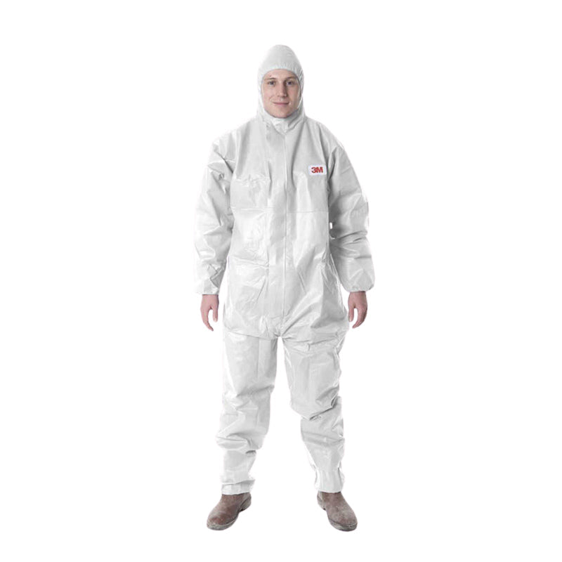 3M Disposable Protective Coverall 4515 from 3M (White).